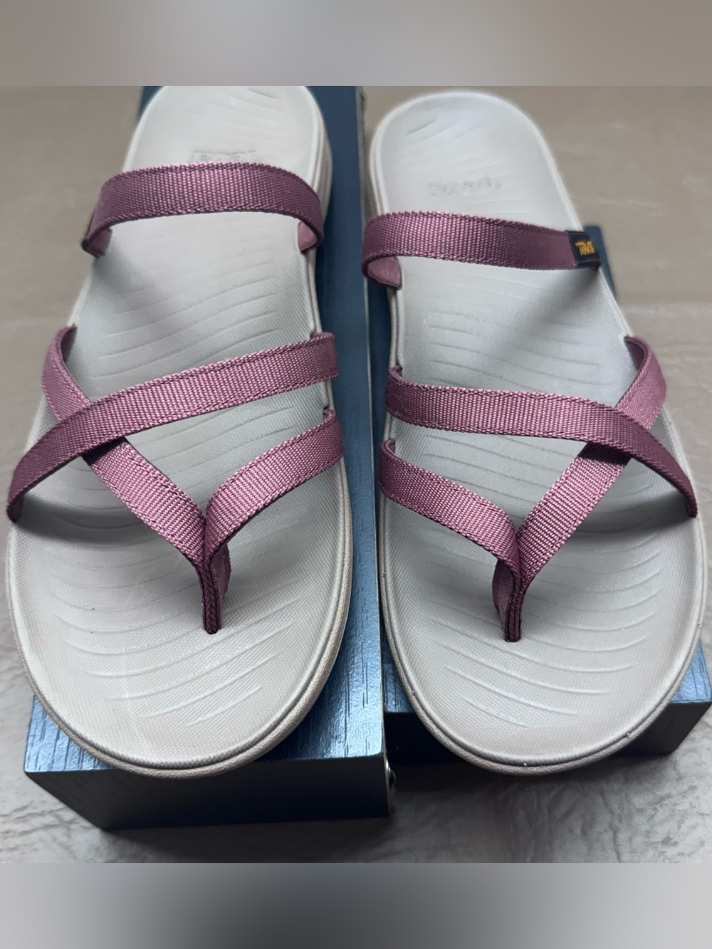 Teva Women's TirraTraveler Mahogany Strappy Slip-On Flip-Flop Sandals Size 10 - Picture 9 of 10